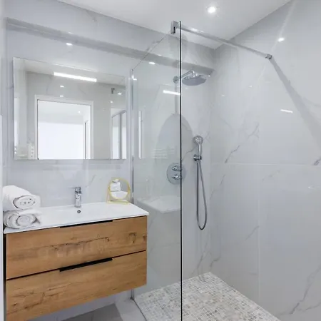 Apartment 1-br 5 Min On Foot From The Croisette *